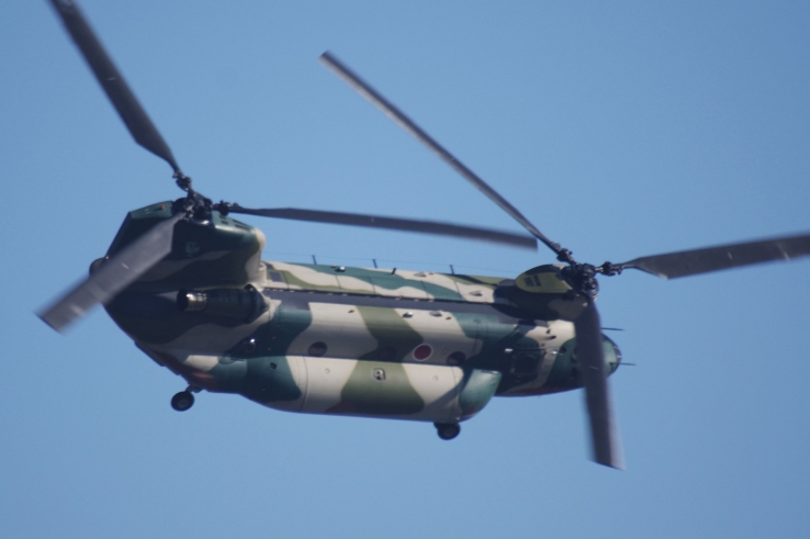 輸送ヘリコプターCH-47J
