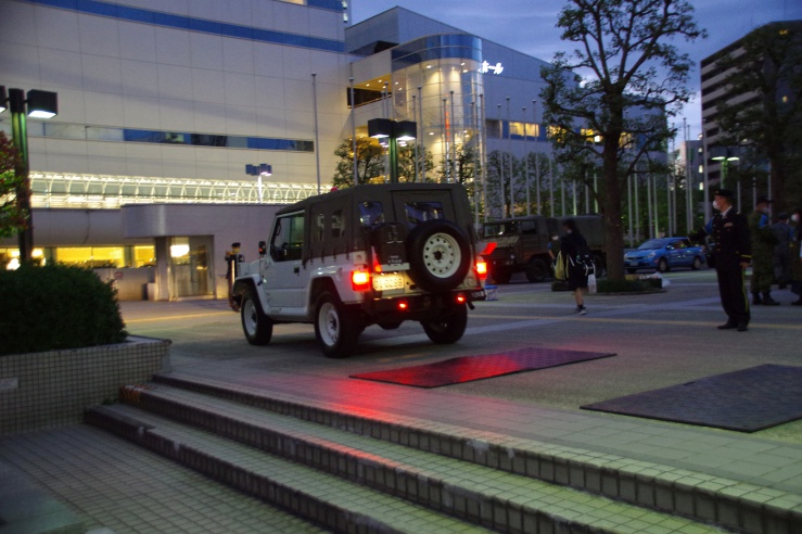 大宮駅前自衛隊イベント2020：撤収する警務隊小型トラック