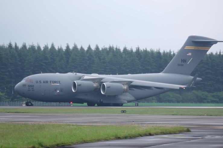 横田基地日米友好祭2022：C-17グローブマスターⅢの離陸