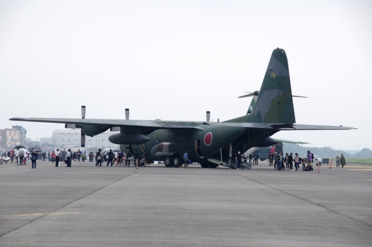 横田基地日米友好祭2022：C-130H輸送機