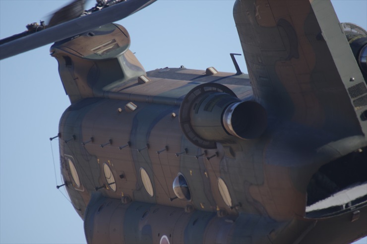 CH-47J｜後方エンジン