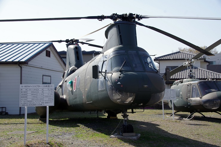輸送ヘリコプターKV-107A