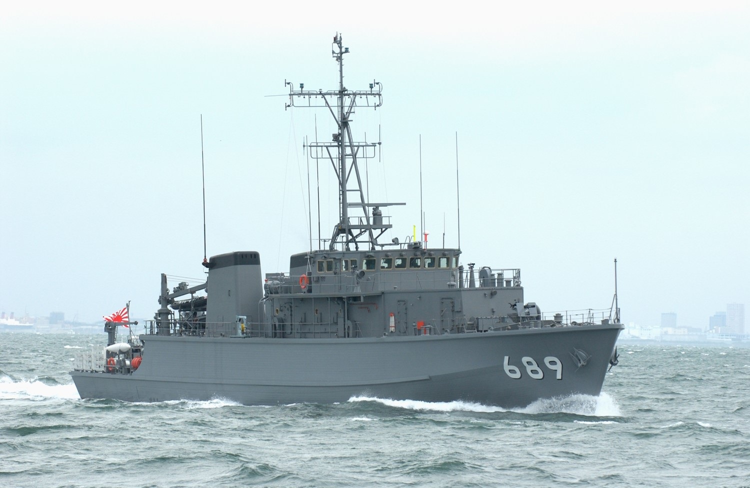 海上自衛隊 掃海艇「あおしま」