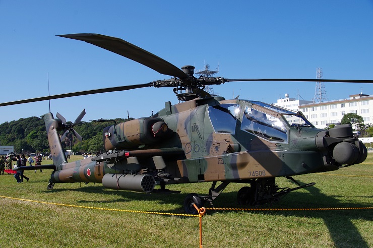 戦闘ヘリコプターAH-64D