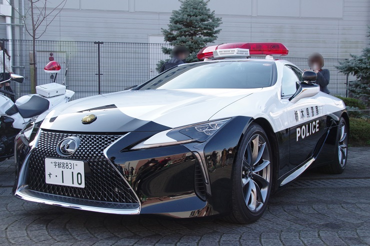 栃木県警察：レクサスLC500パトカー