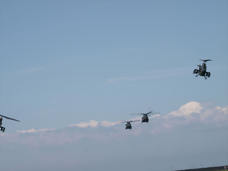 AH-1Sコブラ警戒