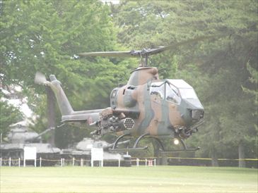 装備品展示：AH-1S