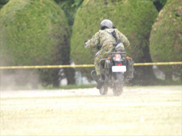 模擬戦闘訓練：偵察オートバイ離脱
