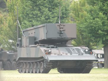 模擬戦闘訓練：９２式地雷原処理車進入