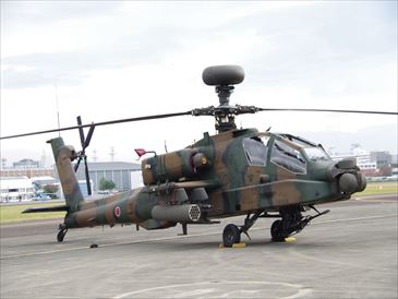 立川駐屯地｜航空機展示｜戦闘ヘリAH-64Dアパッチロングボウ