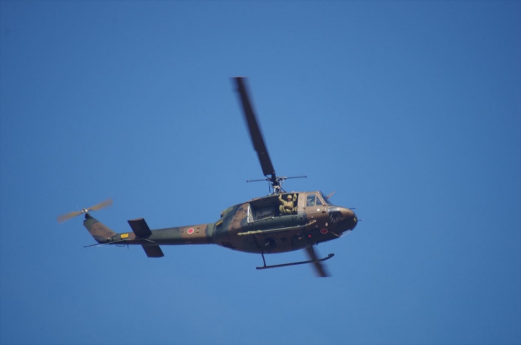 平成26年度 降下訓練始め：UH-1J試験降下