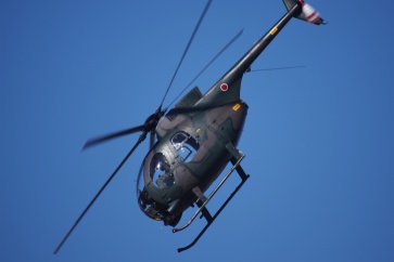 第47回木更津航空祭｜航空機紹介･飛行展示：観測ヘリOH-6Dオメガ