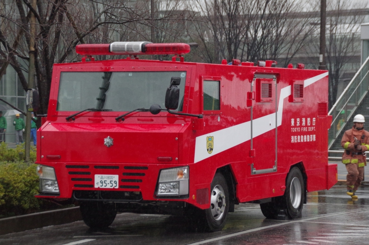 第六消防方面救助救急訓練｜消防救助機動部隊の救出救助車
