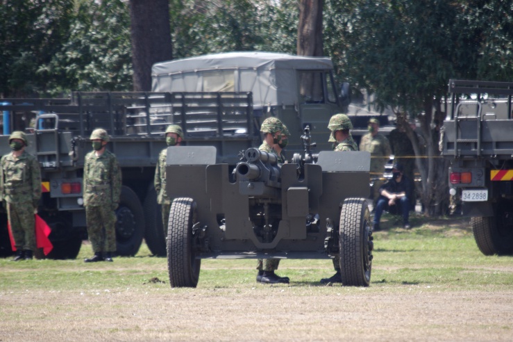 練馬駐屯地創設71周年：105mm榴弾砲の陣地転換