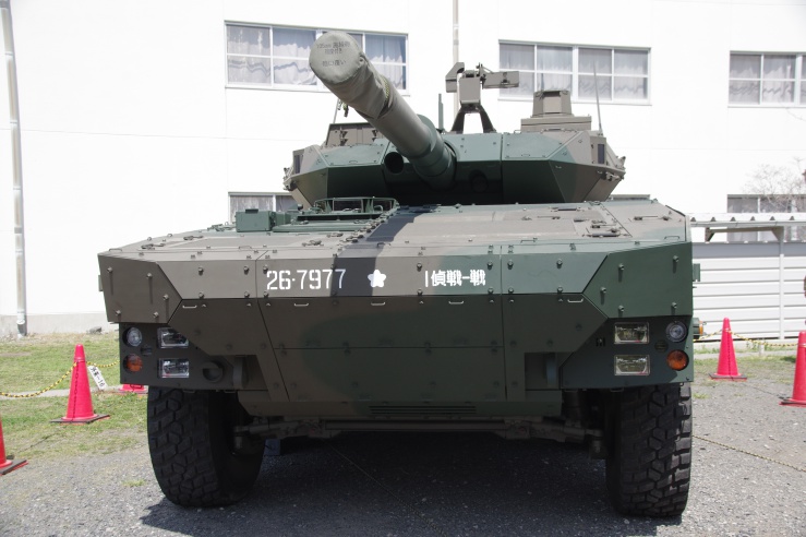 練馬駐屯地創設71周年：16式機動戦闘車