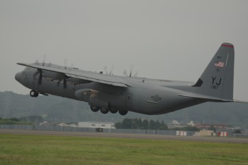 横田基地友好祭｜C-130J離陸