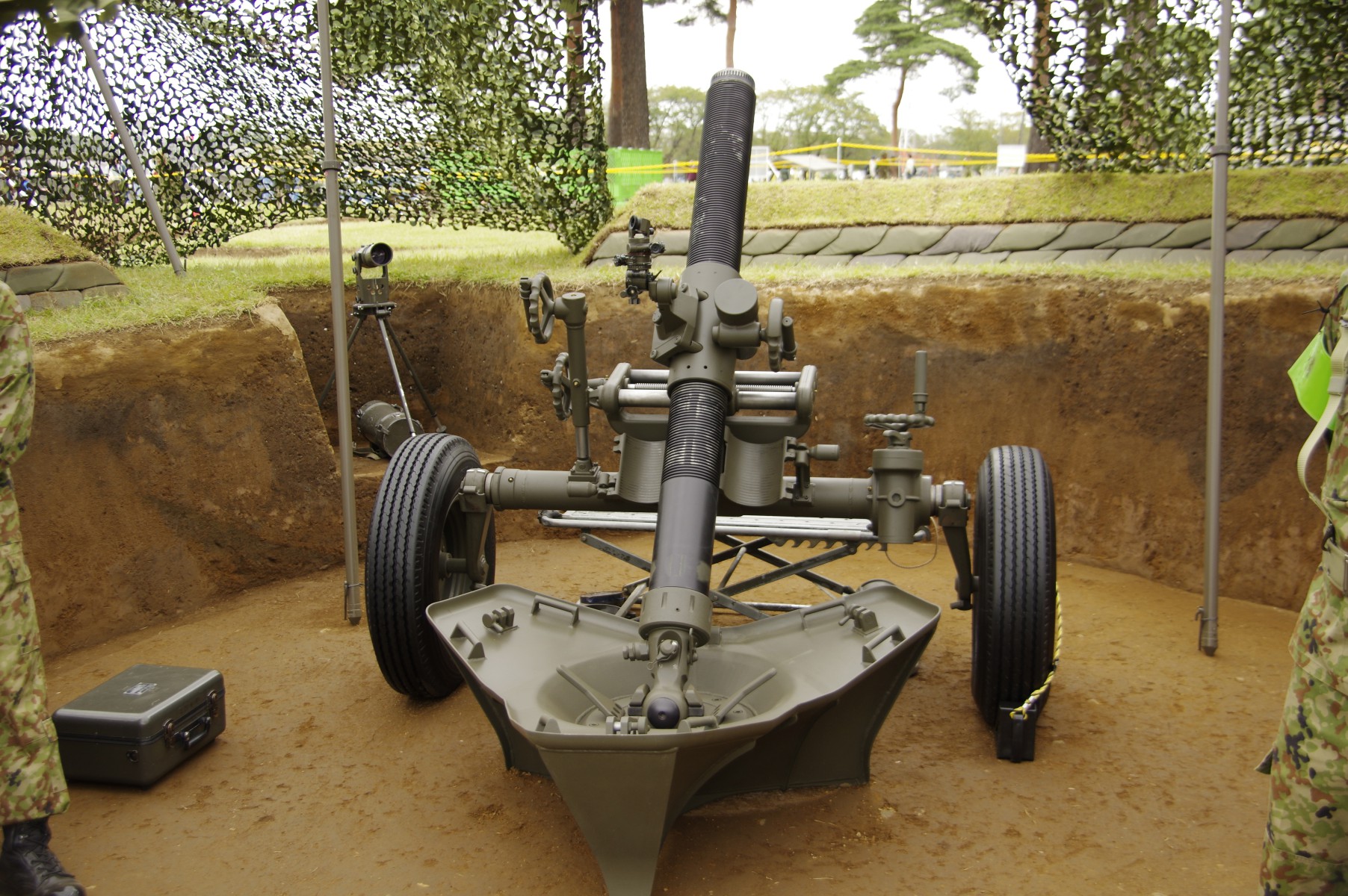 1mm迫撃砲rt 重迫 ハンマー 陸上自衛隊装備品 陸自調査団