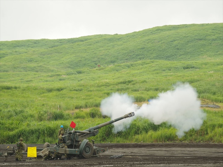 155mm榴弾砲FH70｜実弾射撃