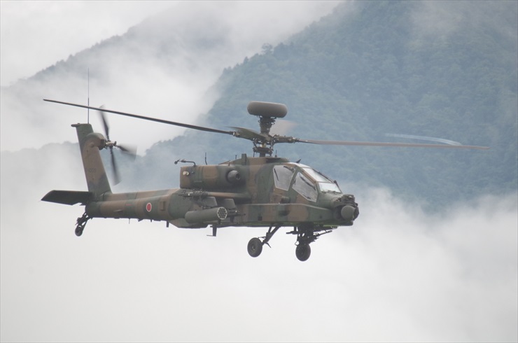 AH-64Dアパッチ｜濃霧での飛行