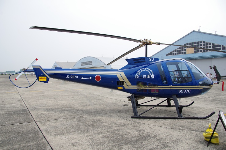 練習ヘリコプターTH-480B：機体側面