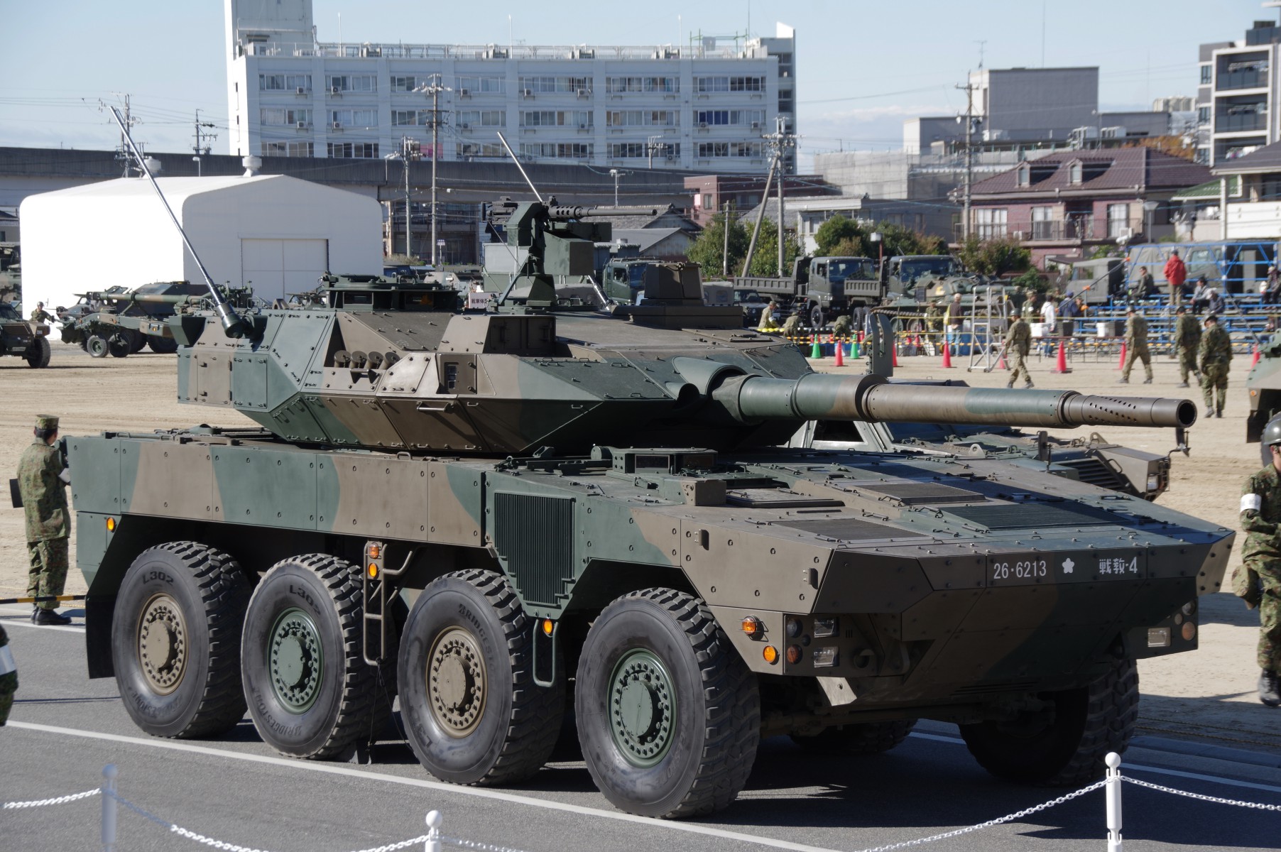 16式機動戦闘車 16mcv 装輪戦闘車両 陸上自衛隊装備品 陸自調査団