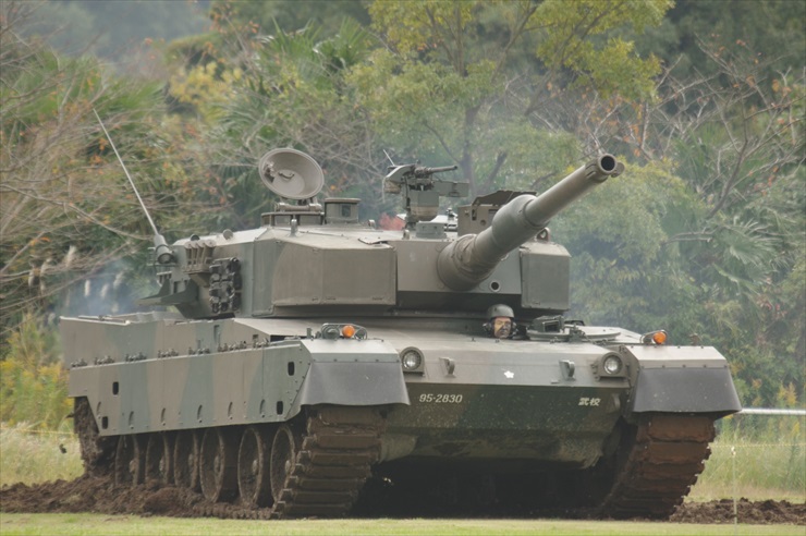 90式戦車：装備品展示