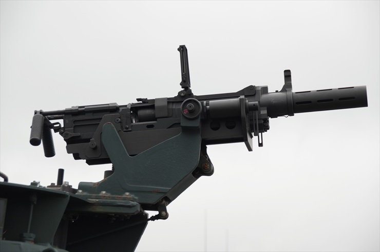 96式40mm自動擲弾銃｜車載時左側面