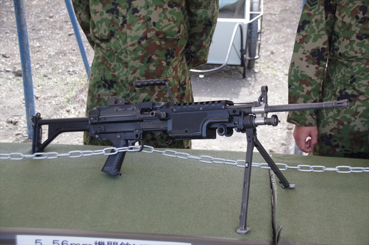 5.56mm機関銃MINIMI｜装備品展示